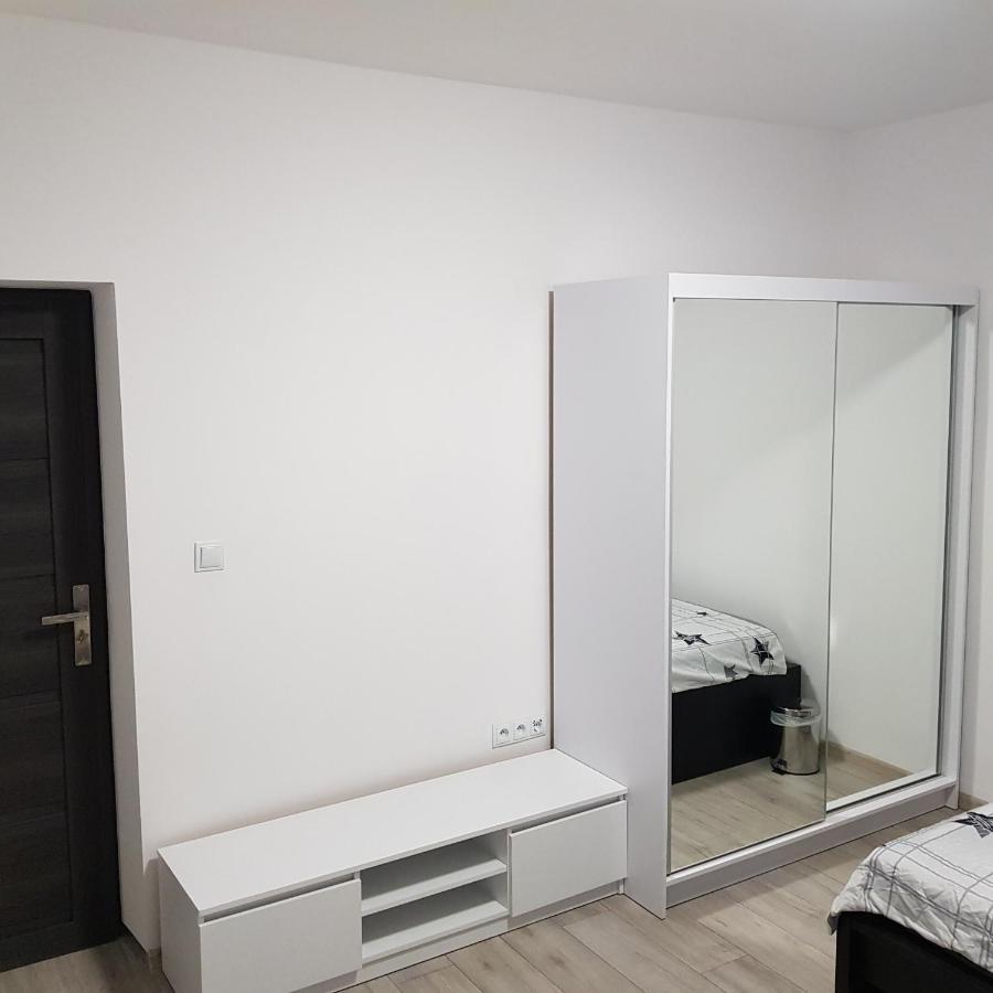 Mirrorroom Pl Downtown Varšava Exteriér fotografie